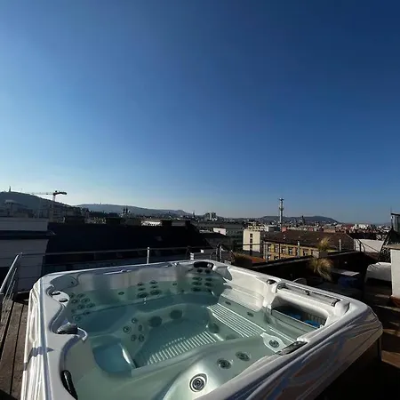 Spacious With Shared Jacuzzi Private Terrace Mk2 *