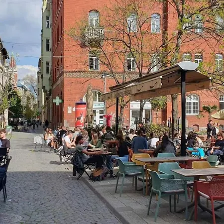 Spacious With Shared Jacuzzi Private Terrace Mk2 דירה