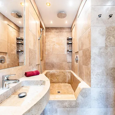 Spacious With Shared Jacuzzi Private Terrace Mk2 *