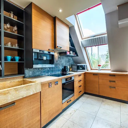 Spacious With Shared Jacuzzi Private Terrace Mk2 Апартаменты *