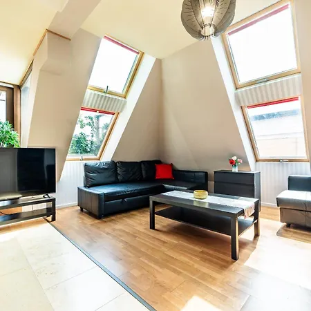 Spacious With Shared Jacuzzi Private Terrace Mk2 Lejlighed *