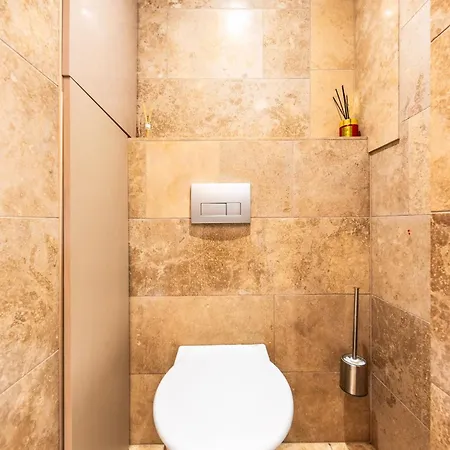 Spacious With Shared Jacuzzi Private Terrace Mk2 Budapest