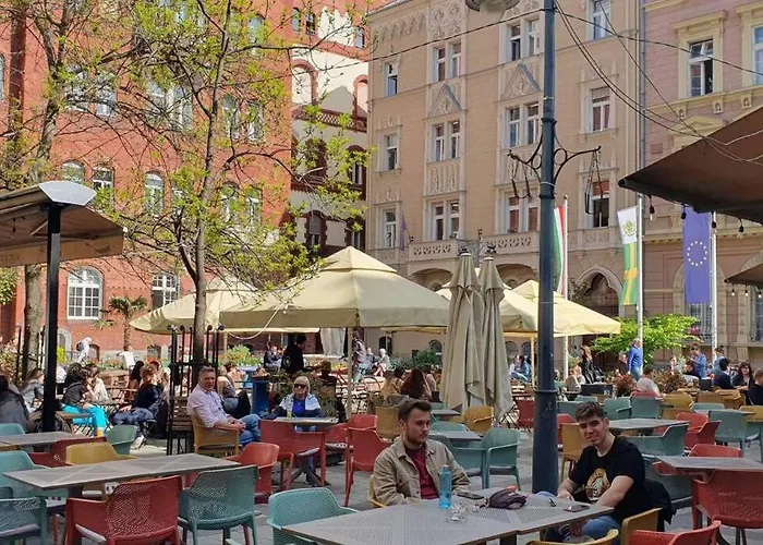 Spacious With Shared Jacuzzi Private Terrace Mk2 Budapest