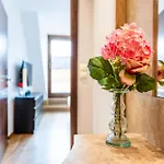Spacious With Shared Jacuzzi Private Terrace Mk2 Apartament *