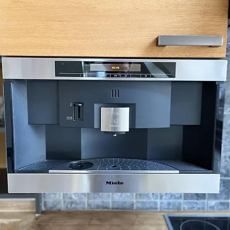 Apartment Spacious With Shared Jacuzzi Private Terrace Mk2