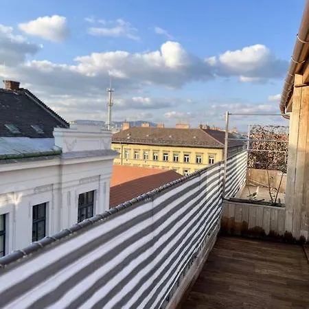 Spacious With Shared Jacuzzi Private Terrace Mk2 * Budapest